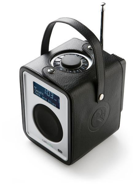 ruarkaudio R1 MK3 アクティブスピーカー radio The Ruark R1 Mk3 Radio Is The Perfect Sleeping Partner