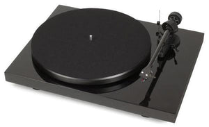 PRO-JECT Debut Carbon DC (2M Red) Turntable Black