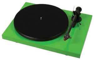 PRO-JECT Debut Carbon DC (2M Red) Turntable Green