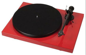 PRO-JECT Debut Carbon DC(2M Red) Turntable | Melbourne Hi Fi | Hawthorn VIC