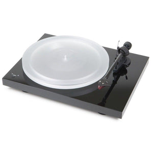 Pro-ject Debut Carbon Recordmaster Hires Turntable with Ortofon 2M Red - Piano Black